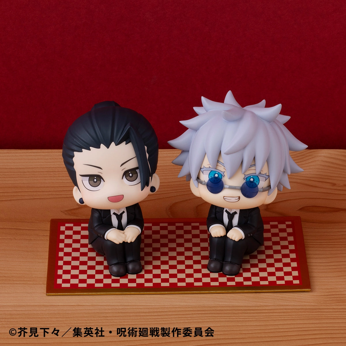 LOOK UP SERIES JUJUTSU KAISEN Satoru Gojo Suit ver?? Suguru Geto Suit ver set??with gift: Cushion?? Robot Merchandise