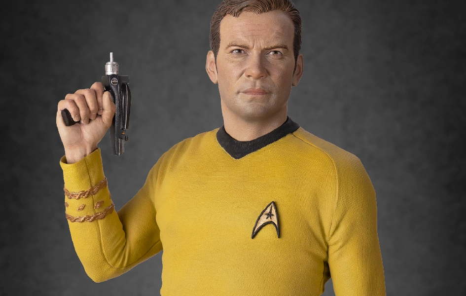 Egyptian Art Anime Hobby Captain James T. Kirk 1/3 Scale Statue