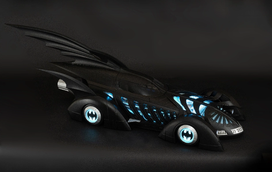 Batman Forever (1995) - Batmobile (Ultimate DX) 1/6 Scale Vehicle Branded Product