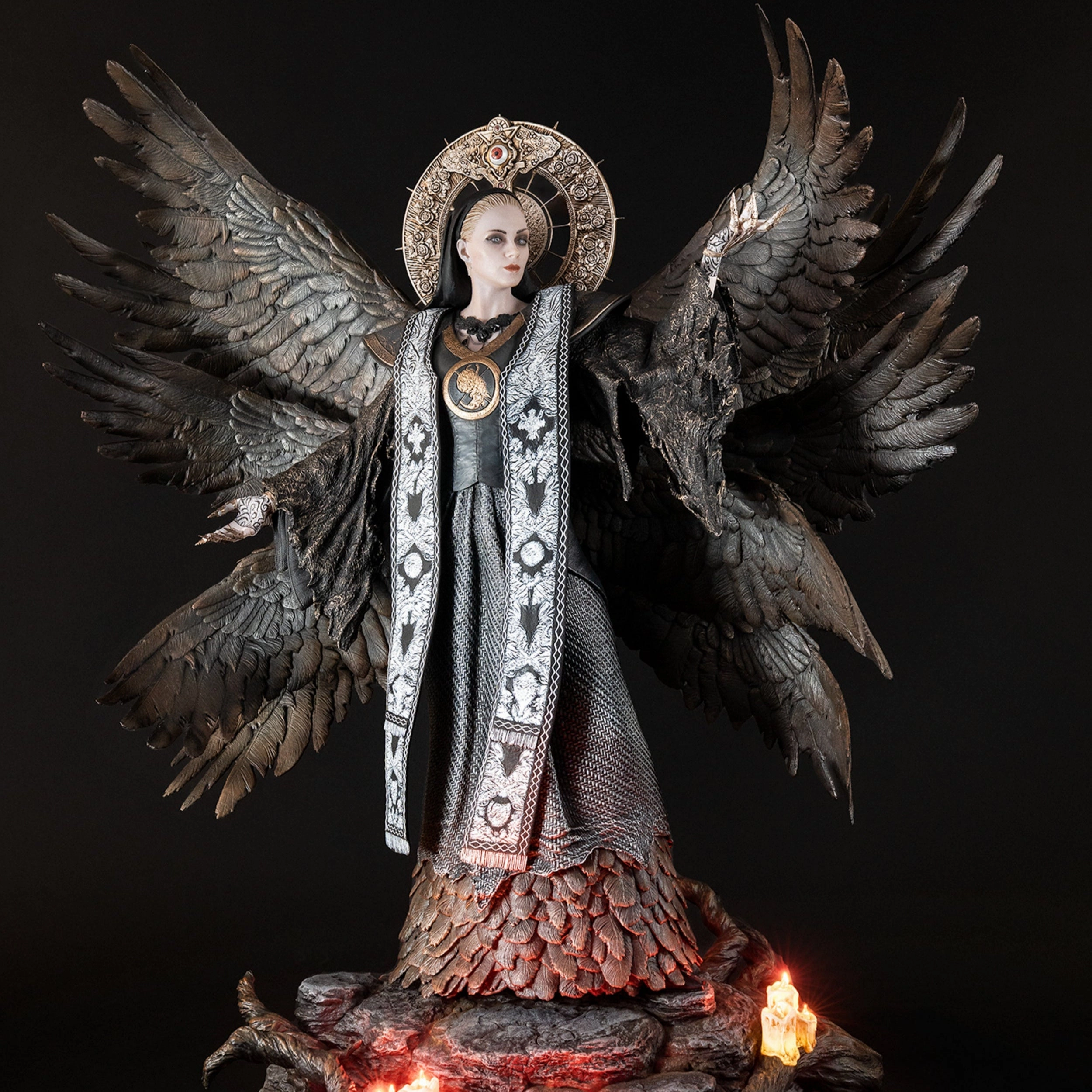 Resident Evil Village Mother Miranda 1/4 Scale Statue Scandinavian design Movie Showcase