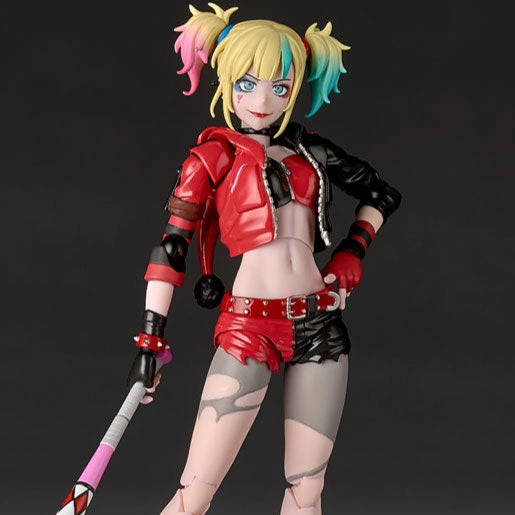 Revoltech Harley Quinn Suicide Squad ISEKAI Ver. Stone Statue