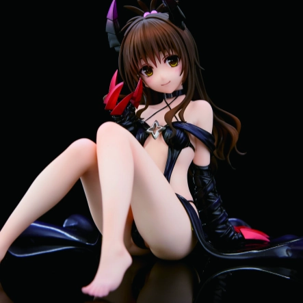 Shelf Display To Love-Ru Darkness Mikan Yuuki Darkness Ver. Renewal Package Edition