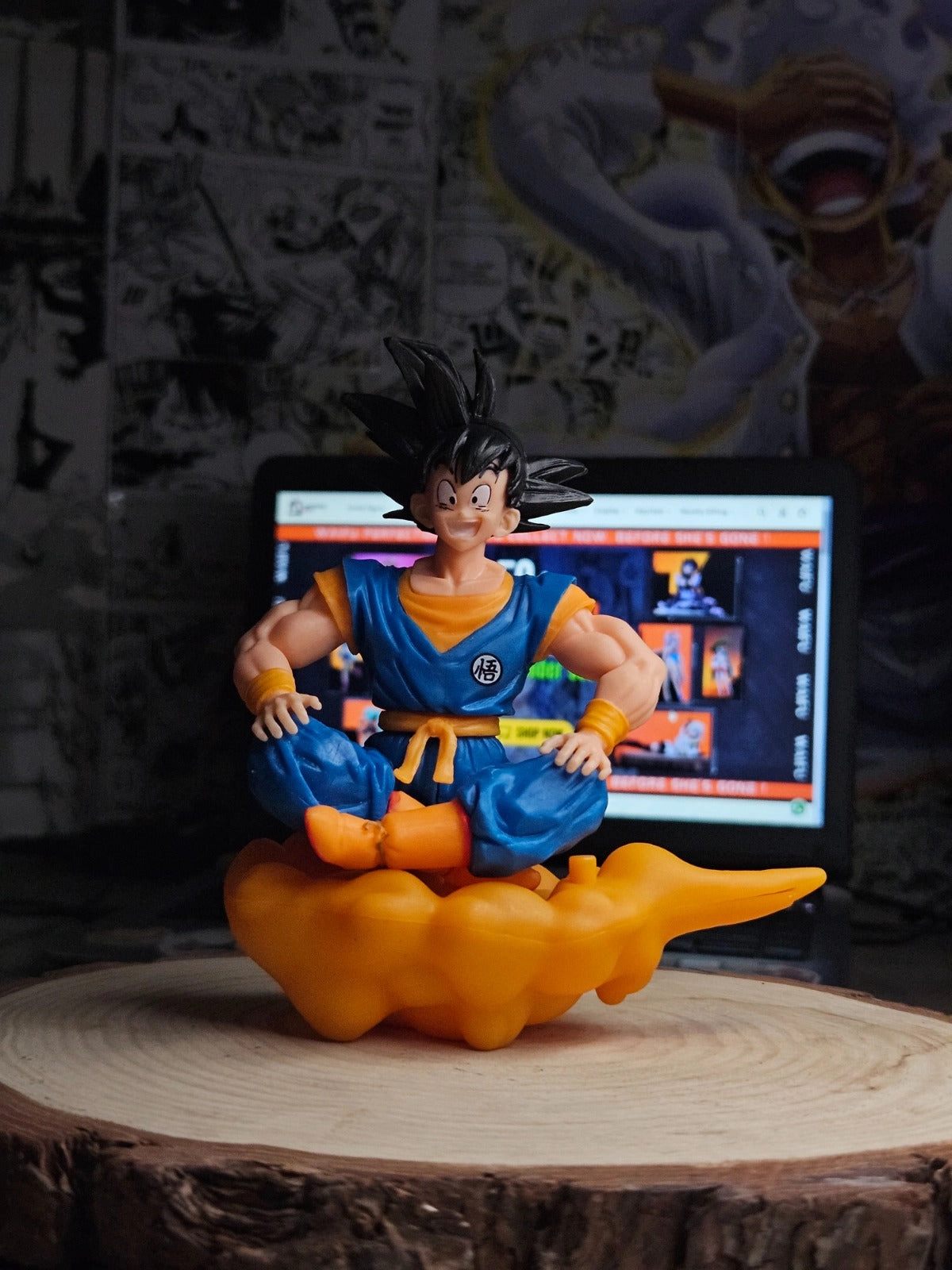 Action Hero DBZ Goku on Cloud Model 2 | 14 cm Action Figure