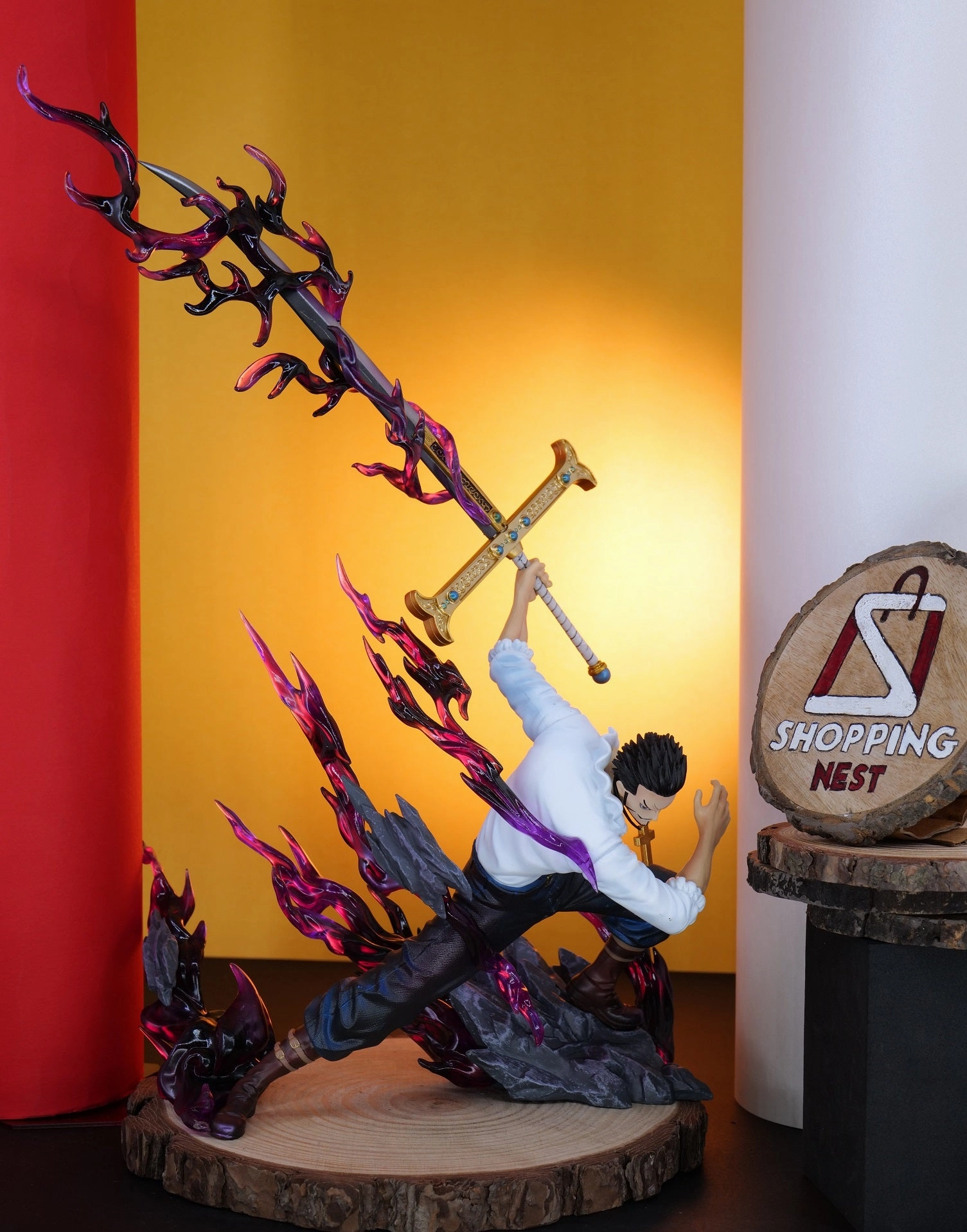 Samurai Figure Shareable Content Dracule Mihawk Figurine | One Piece | WHITE SHIRT SPECIAL EFFECT | 35cm |PVC|