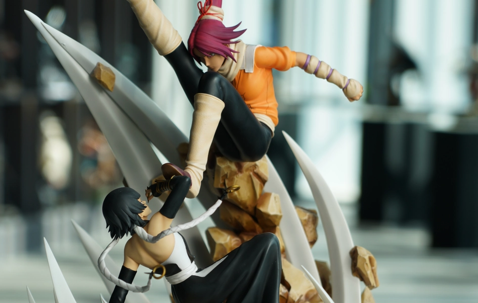 Geek Culture Established Maker Bleach - Duel of the 2nd Division - Yoruichi vs. Soifon 1/6 Scale Statue