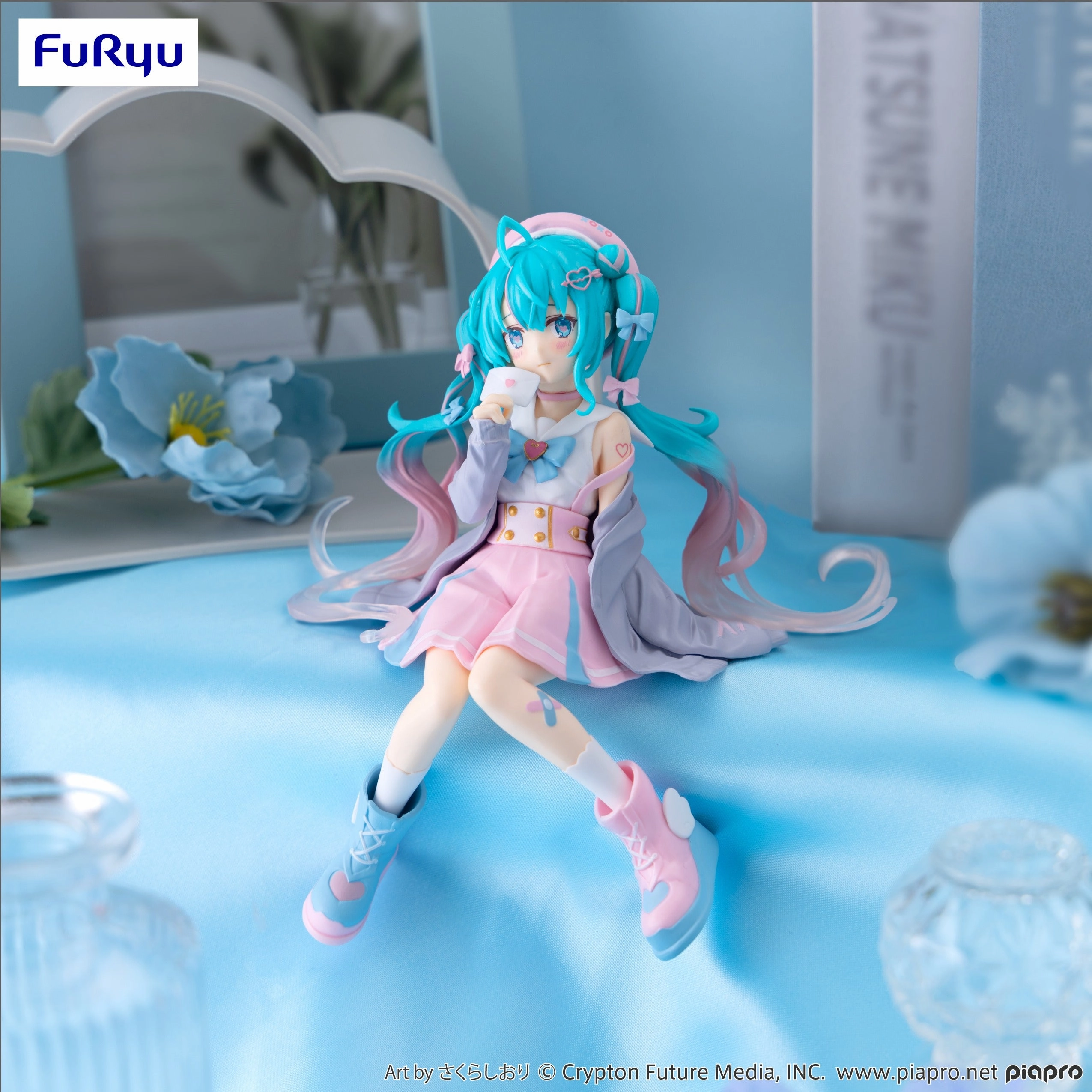 Hatsune Miku Noodle Stopper Figure Love Sailor Grey Color ver Superhero Showcase