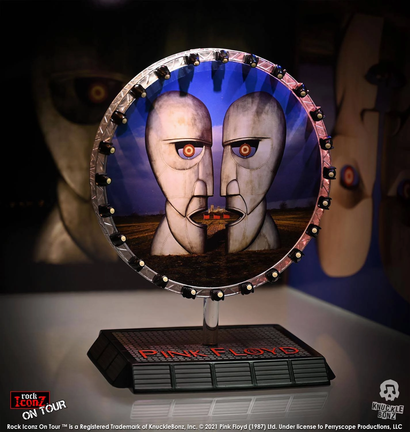 Convention Exclusive Posable Model Knucklebonz Pink Floyd Rock Ikonz On Tour Projection Screen Statue