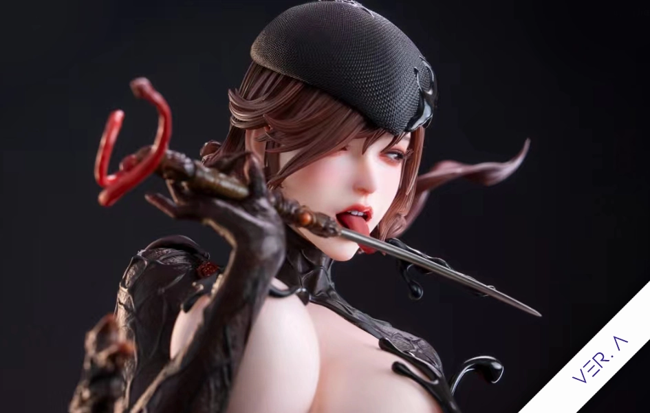 Venom Girl (Version A) 1/4 Scale Statue International Icon