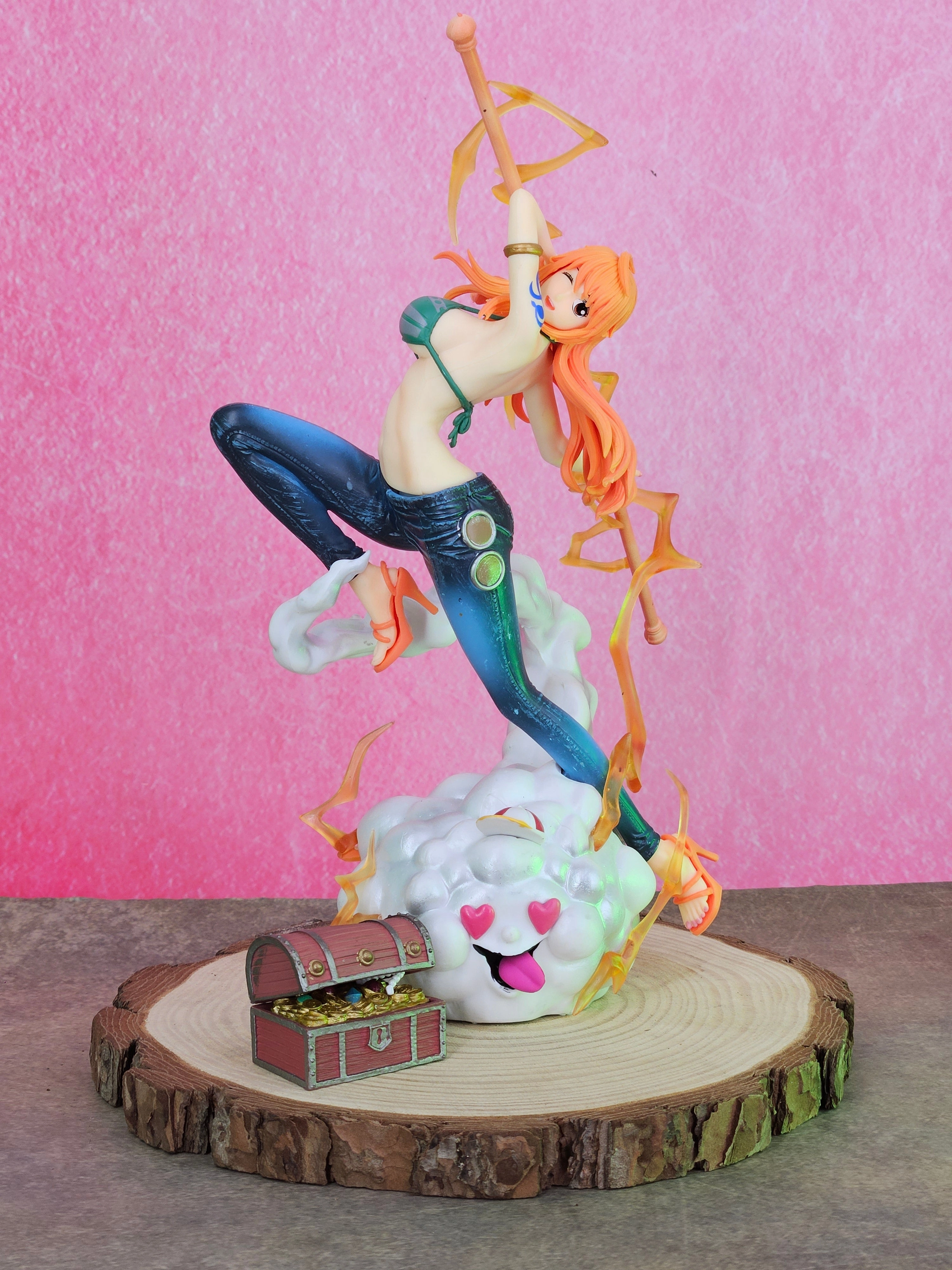 One piece Nami Thunder bolt and Figure with Jeans 29 CM Cultural symbol