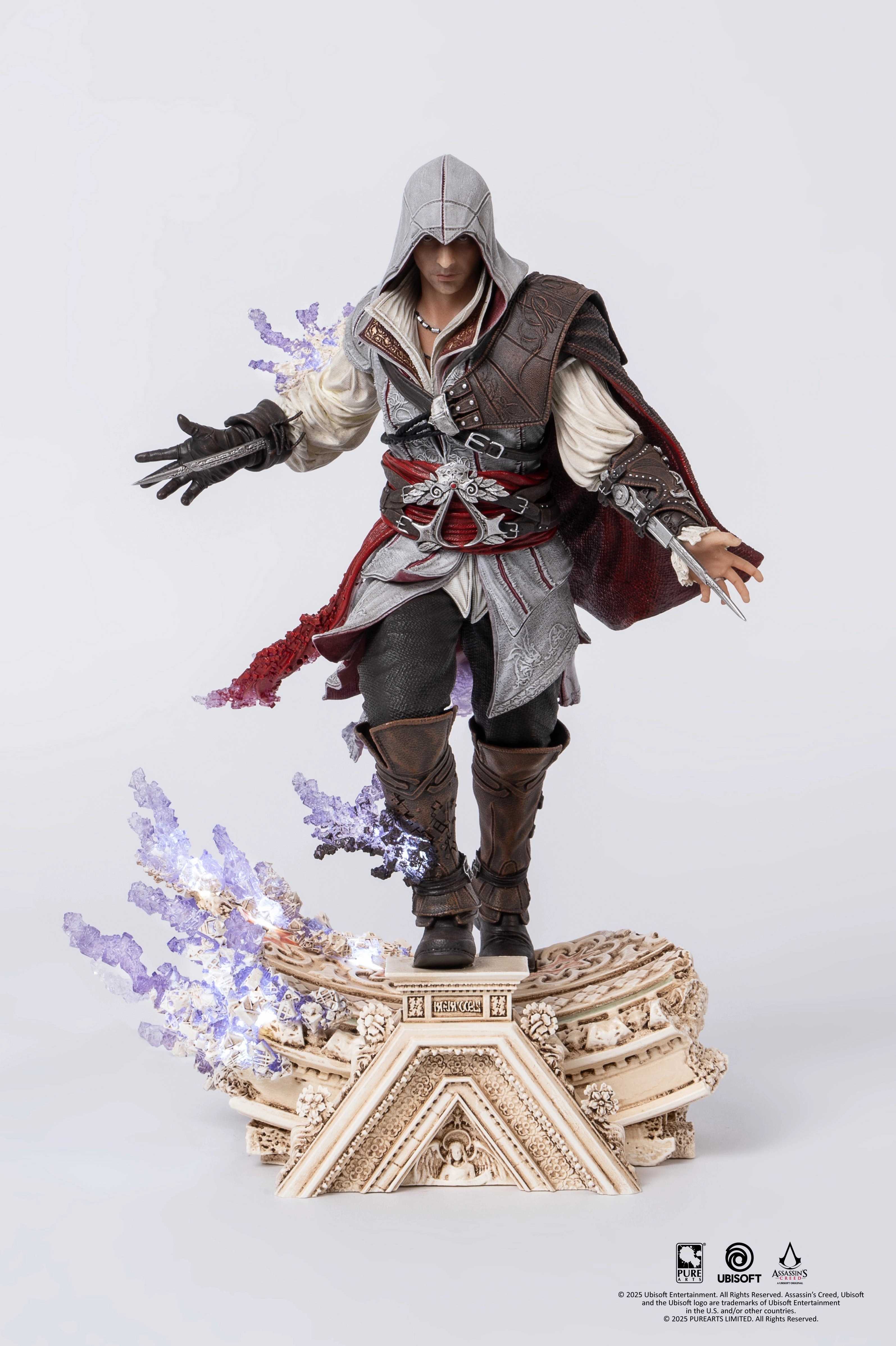 Collectible Display PUREARTS Animus Ezio - Assassin's Creed - 1/8 Scale Collectible Statue