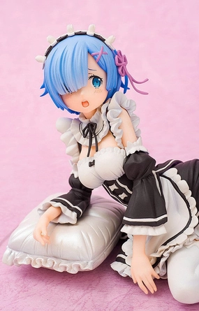 Re : ZERO  Starting Life in Another World Rem 1/7th Scale Figure Graduation Gift