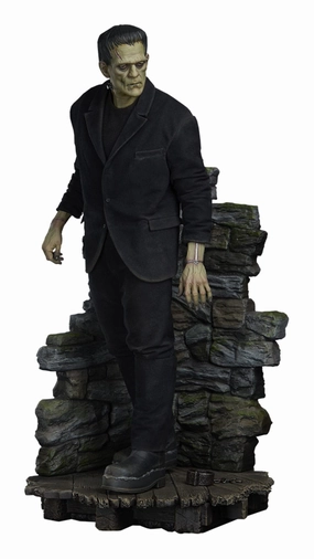 Sideshow Collectibles Frankenstein (Fabric Costume) - Universal Monsters - SS3008993 - Premium Format Collectible Statue Miniature Collectible