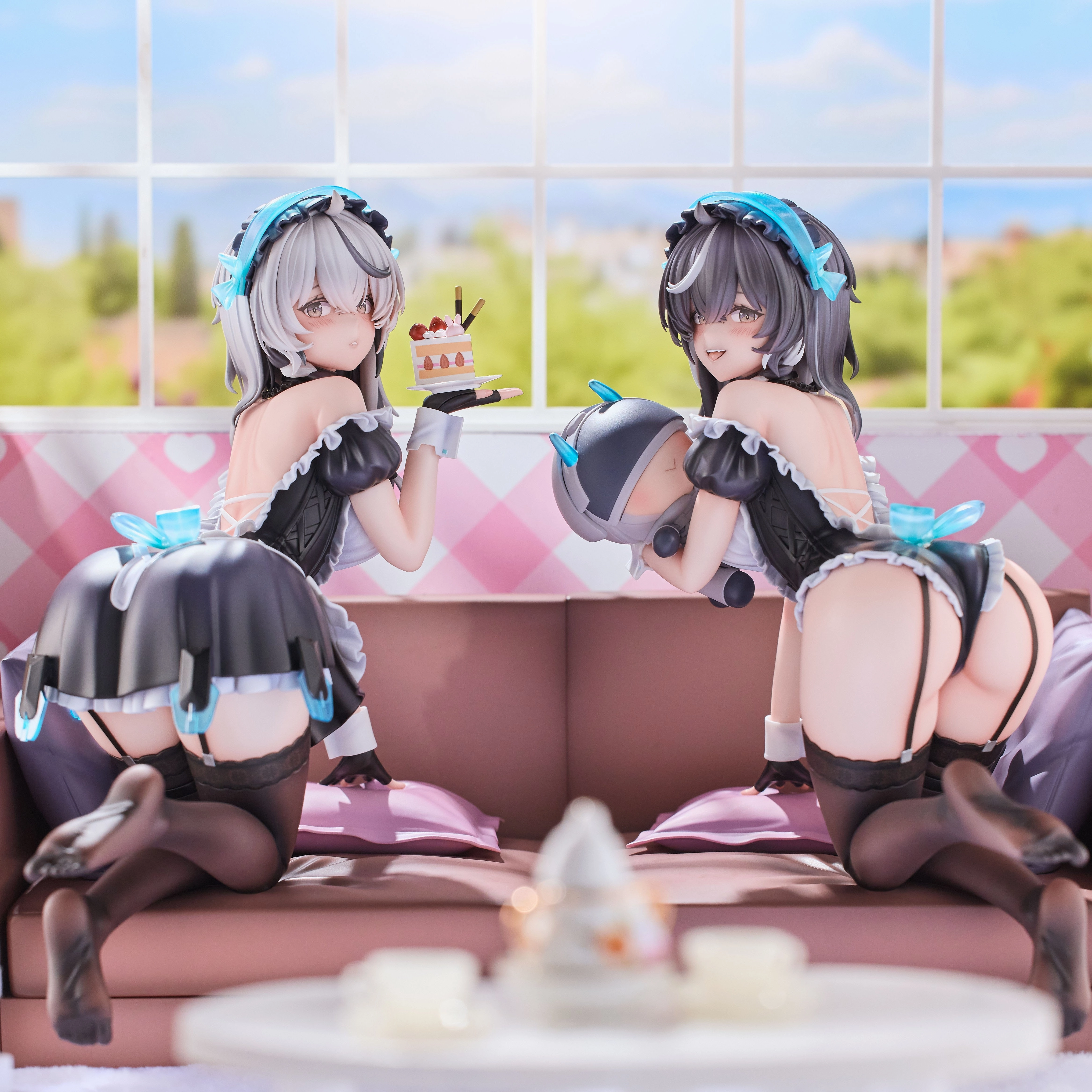 Snowbreak Containment Zone Cherno & Meursault Apprentice Maid Ver. Deluxe Edition PVC Statue Cat Figurine