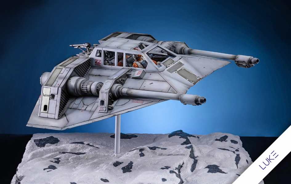 Snowspeeder (Luke Skywalker Version) Statue Superhero Showcase