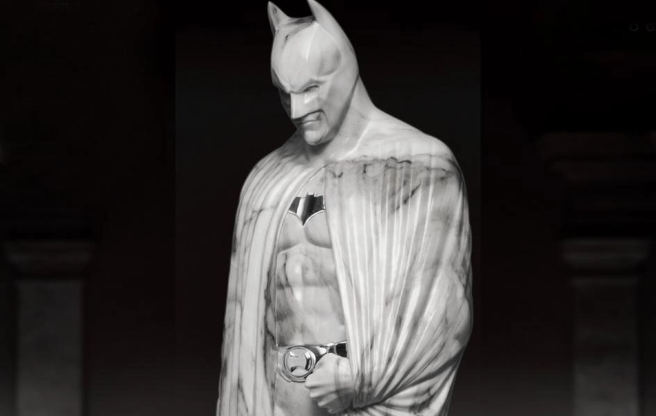 The Dark Knight Rises - Master Craft - The Dark Knight Memorial Statue White Faux Marble Texture Edition Literary Figure
