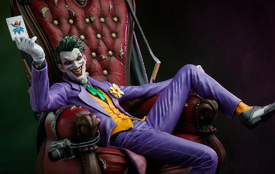 The Joker (Regular Version) 1/6 Scale Maquette Statue Auction Item Designer Article